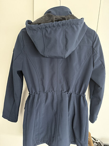 DKNY parka (2 foto / 4)