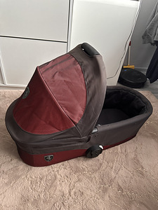 Cybex Balios S Lux, Scuderia Ferrari (4 foto / 5)