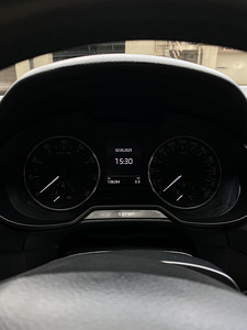 Skoda Octavia (5 фото из 7)