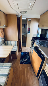 Haagissuvila Swift AVENTURA 320 (7 foto / 9)