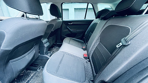 SKODA FABIA (5 foto / 12)
