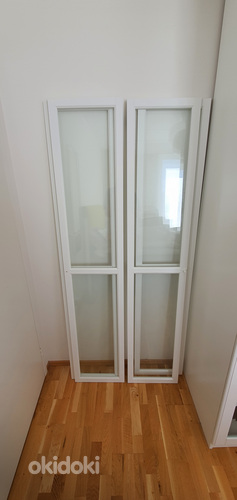 Стеклянная дверь iKEA OXBERG (фото #1)