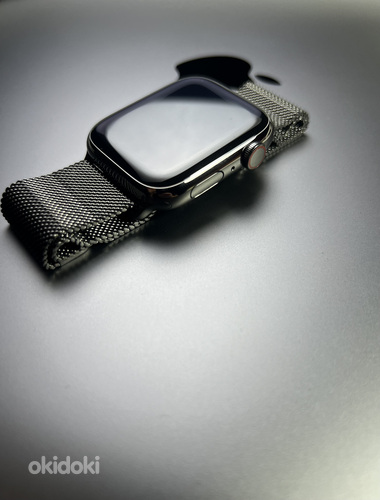Apple Watch Series 7 GPS+LTE 45 мм графит нержавеющая сталь (фото #5)