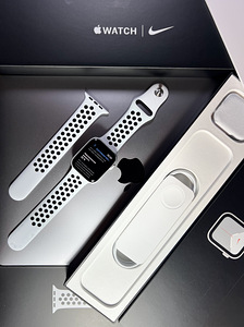 Apple Watch Series 6 Nike GPS 44mm Silver Aluminium BH82% (2 foto / 9)