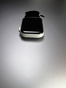Apple Watch Series 4 GPS 40mm Silver Aluminium BH92% (4 foto / 7)