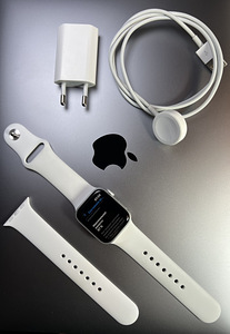 Apple Watch Series 5 GPS 40mm Aluminium Silver BH87% (2 foto / 7)