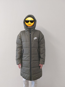 Jope/mantel Nike thermal fit XS (1 foto / 3)