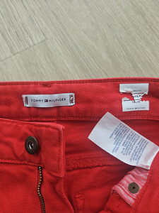 Tommy Hilfiger teksad, suurus 25/32 (2 foto / 4)