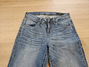 Guess teksad, suurus 26 (2 foto / 6)