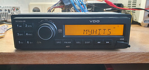 VDO TR7322U-OR MP3/USB FM 24V (18-32V) automakk (1 foto / 2)