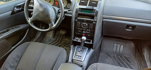 Peugeot 407 2.0 diisel 100kw (6 foto / 7)