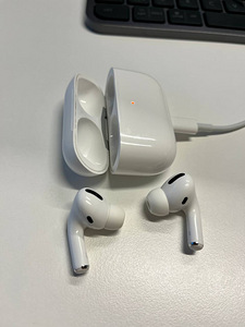 Apple AirPods Pro 1 (original) (2 foto / 2)