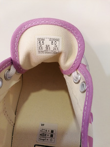 Naiste tennised Vans nr. 38,5, uued (2 foto / 4)