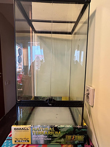 Terrarium Eho Terra 45*45*90 (2 foto / 2)