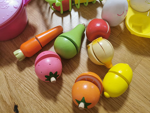 KidKraft mänguköök koos tarvikutega (eraldi pildid)! (4 foto / 5)