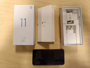 Xiaomi Mi 11 Lite 128gb (1 foto / 3)