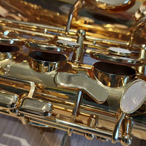 Yamaha YAS-62 Профессиональный альт-саксофон (4 фото из 6)