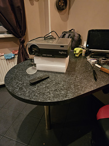 Thundeal Full hd T26K projektor (3 foto / 3)