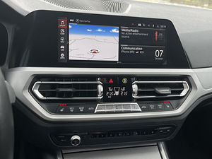 BMW 320 Shadowline 2.0 140kW 2019 (13 foto / 15)
