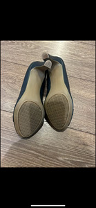Tommy hilfiger kingad (3 foto / 3)