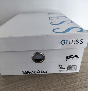 Обувь Guess размер 39 (5 фото из 5)