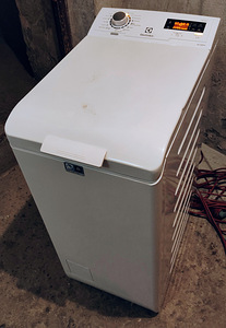 Pesumasin Electrolux EWT1066EFW (4 foto / 4)