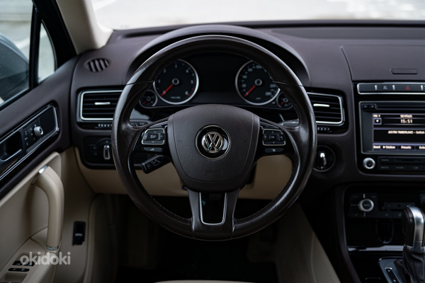 Volkswagen Touareg (фото #13)