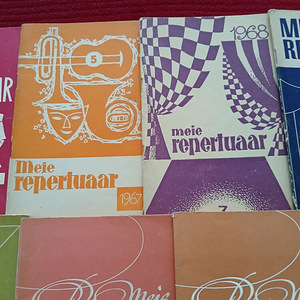 Muusikaraamatud "Meie Repertuaar" 10 TK (3 foto / 10)