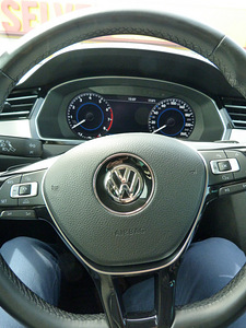 Volkswagen passat highline 1.8 132kv (10 foto / 11)