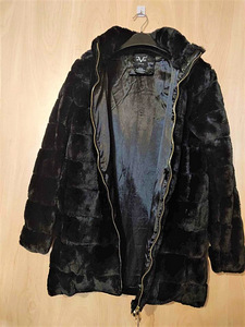 UUS! Versace 19V69 Italia lühike kasukas. Suurused S,M,L,XL (7 foto / 9)