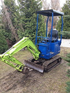 Minilaadur Avant (rent) (3 foto / 3)
