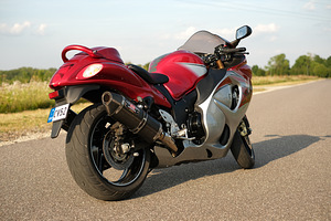 Suzuki Hayabusa gsx 1300 (3 foto / 7)