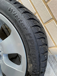 BMW 17" Style 158 + Hankook Winter iPeak naastud 225/45R17 (5 foto / 6)