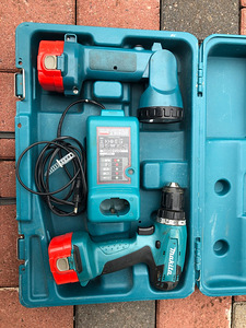 Makita (3 foto / 3)