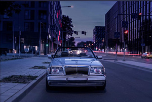 Mercedes Benz (8 foto / 8)