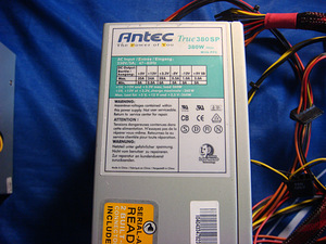 Antec 380W / Patriot Viper (4 foto / 7)