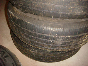 Kumho Radial 798 Plus 215 / 70R16 (4 foto / 6)