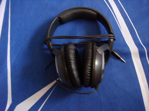 Kõrvaklapid Bose True Sound AE II, Sennheiser HD 449 (6 foto / 9)