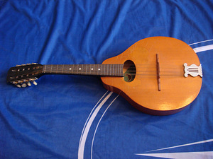 Balalaikas Mandoliin Gusli (2 foto / 5)