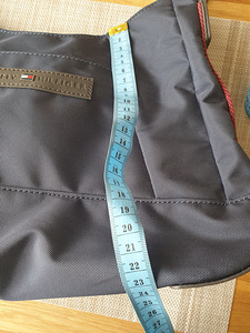 Сумка Tommy Hilfiger (3 фото из 10)