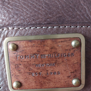 Kott Tommy Hilfiger (2 foto / 10)