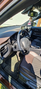 Toyota chr 1.2 luxury 2018 (5 foto / 6)