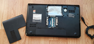 15,6" Toshiba Satellite C-50-A-19T + laadija (varuosadeks) (3 foto / 8)