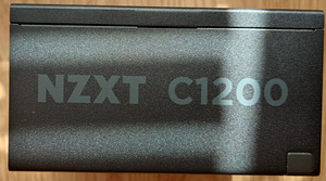 1200W NZXT C1200 80+ Gold ATX v3.1 täismodulaarne toiteplokk (7 foto / 9)