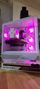 Polar Star! i7-12700K/16-32GB/NVMe/RX7600 - RX 9070XT (6 foto / 8)