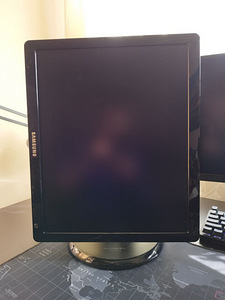 Monitor Samsung SyncMaster 961bw 19 tolli 75hz (3 foto / 3)