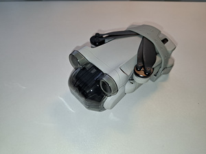 DJI Mini 3 Pro + Fly More Kit + RC + RC-N1 (3 foto / 10)