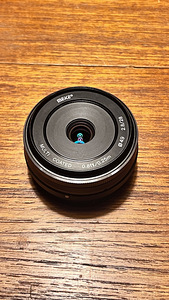 Meike 27mm F2.8 Fujifilm (2 foto / 2)