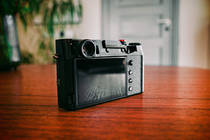 Fujifilm X100V, Must (3 foto / 5)