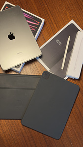 Apple iPad Pro 11 (2022) 256GB Wifi+5G, kõik lisad (2 foto / 5)